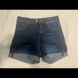 NVGTN Navishape Dark Wash Jean Shorts